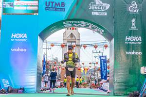 BIB: 600, 35992
                            <button type="button" onclick="openModal(21793344)" class="btn btn-primary btn-sm float-right btn-popup" data-toggle="modal" data-target=".modal-high-quality">
                        <i class="fas fa-shopping-cart"></i> Add to Cart
                    </button>
                                            <button type="button" onclick="isThisMe(21793344, true)" class="btn btn-success btn-sm float-right btn-popup btn-isme hidden" data-toggle="tooltip" data-placement="bottom" title="นี่คือรูปของคุณใช่ไหม คลิกที่นี่เพื่อเอาเข้าอัลบั้ม">
                        <i class="fas fa-plus"></i> Add to album
                    </button>
                    <button type="button" onclick="isThisMe(21793344, false)" class="btn btn-warning btn-sm float-right btn-popup btn-isnotme hidden">
                        <i class="fas fa-ban"></i> Remove from album
                    </button>